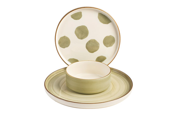 Set 3 platos 1 servicio ceramica decorada  verde